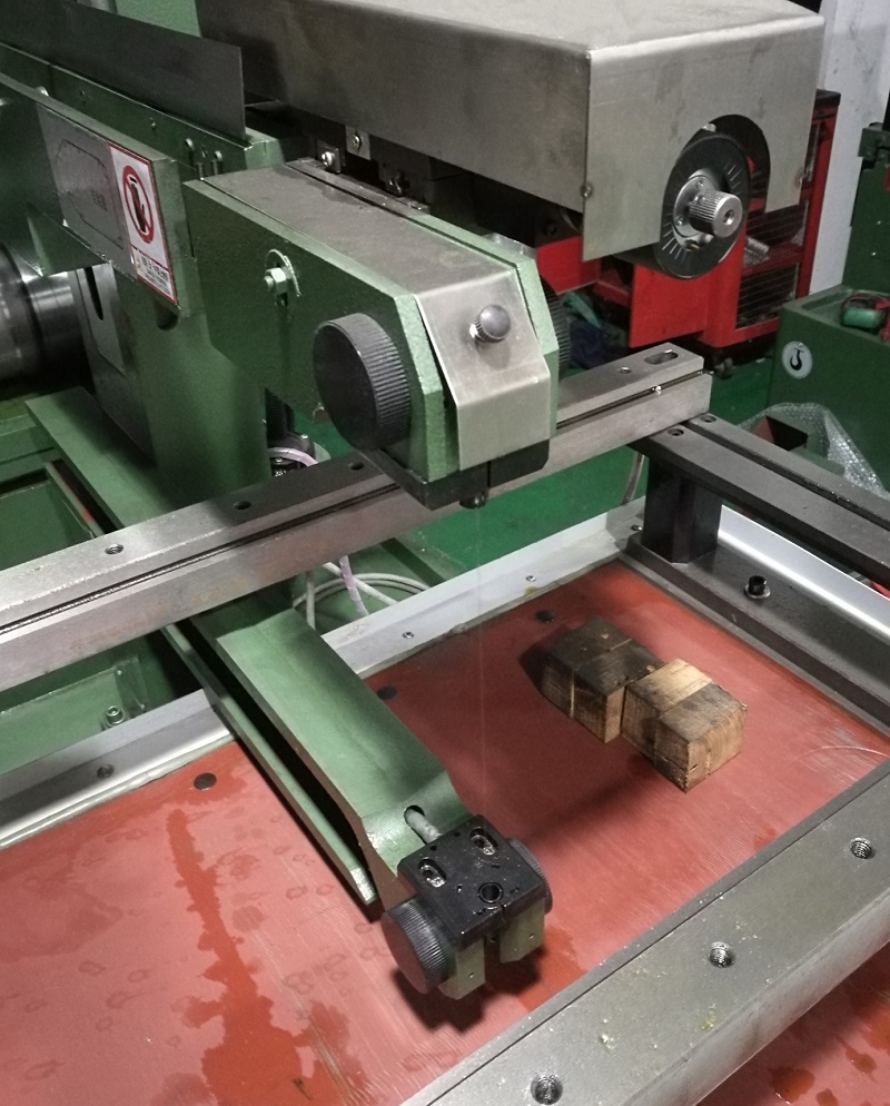 wire cut EDM machine